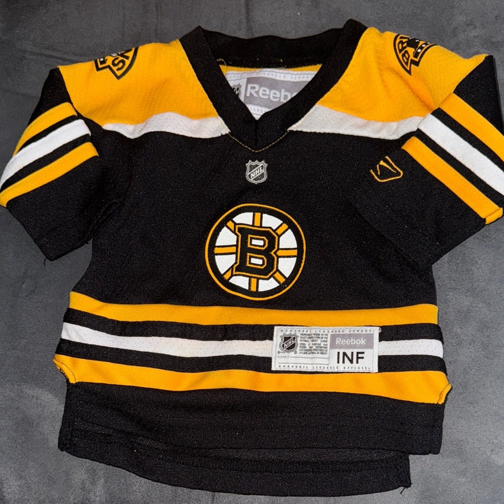 Reebok Kids Bruins Black and Yellow Hockey Jersey